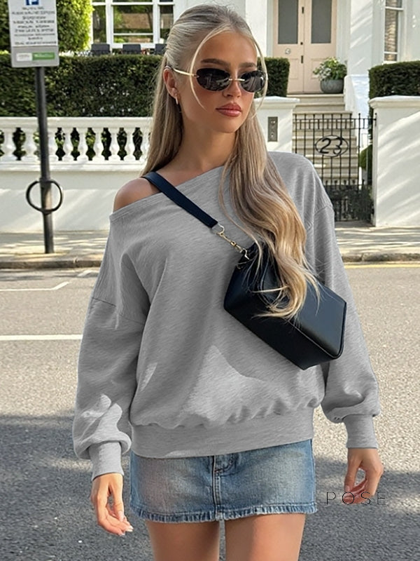 Brookelynn Off Shoulder Sweatshirt [NY4FP8M4]