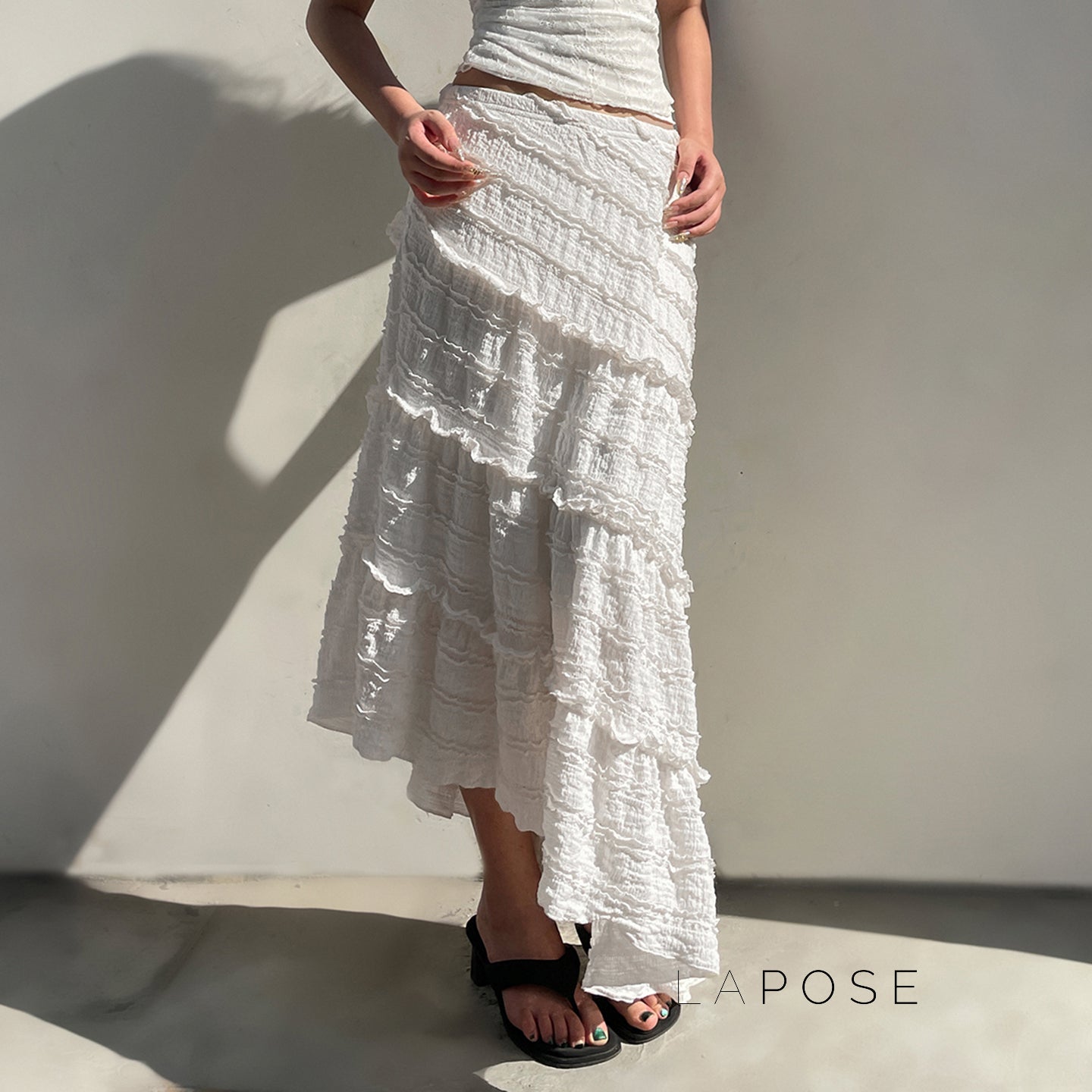 Bryn Ruffle Asymmetric Maxi Skirt [CI1TZRHY]