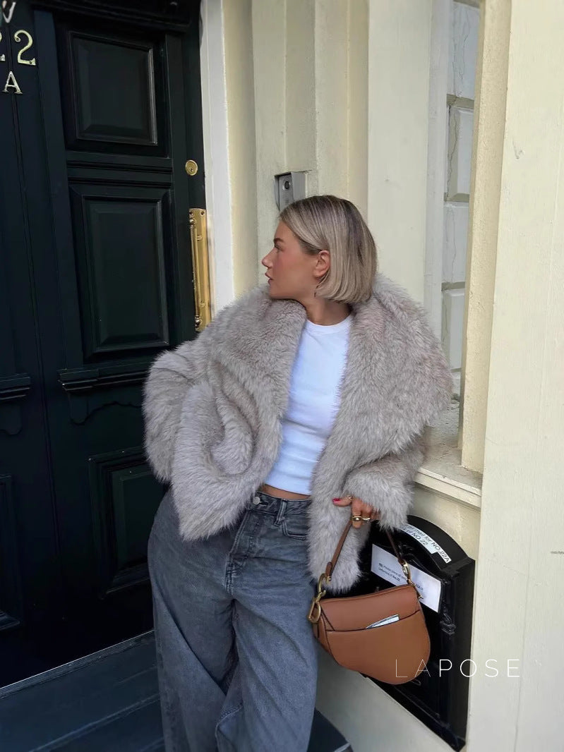 Carrigan Faux Fur Coat [0B9A97ZN]