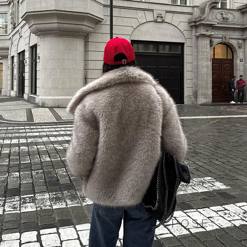 Carrigan Faux Fur Coat [X4I62W6N]