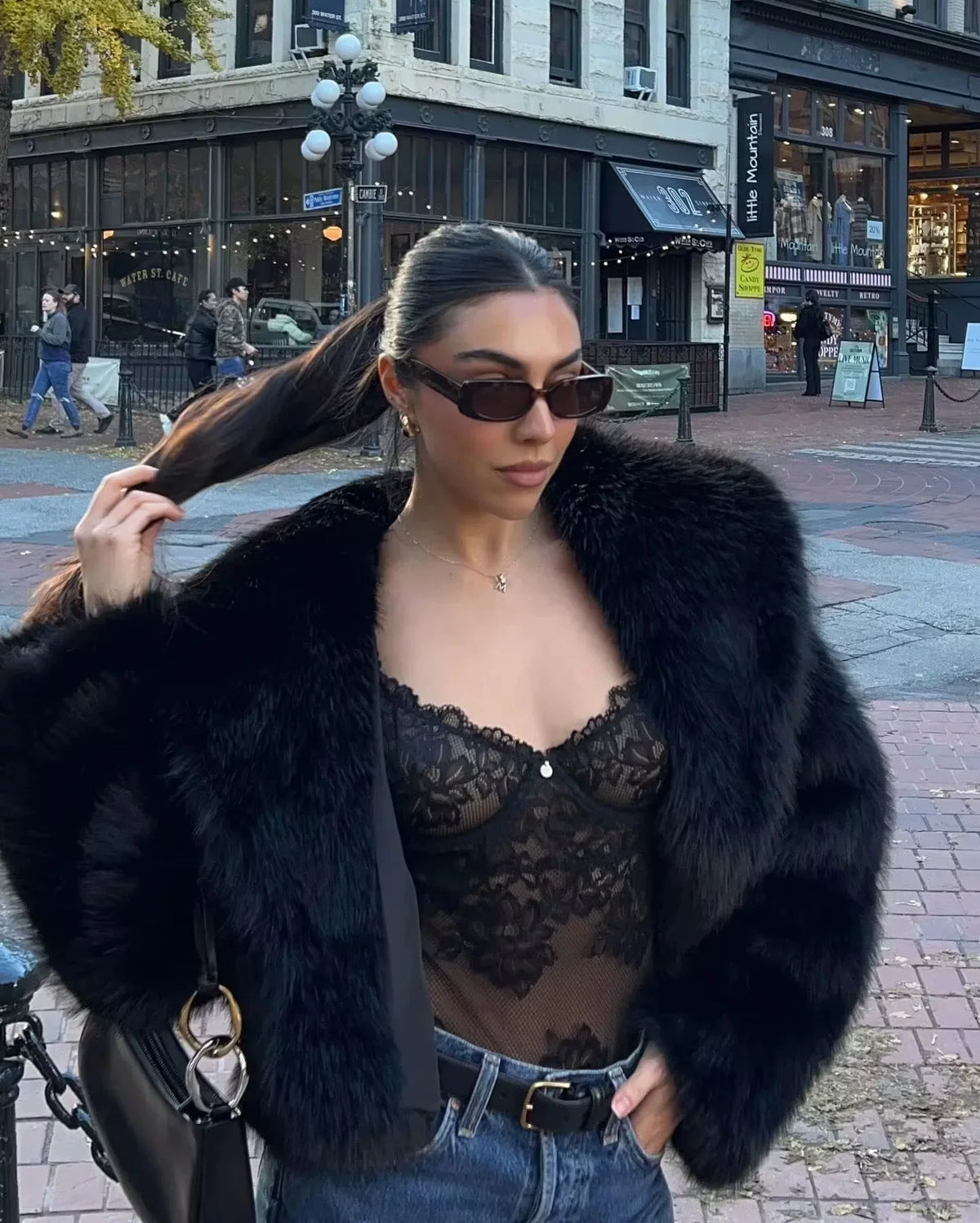 LaPose - Cheryl Cropped Faux Fur Coat