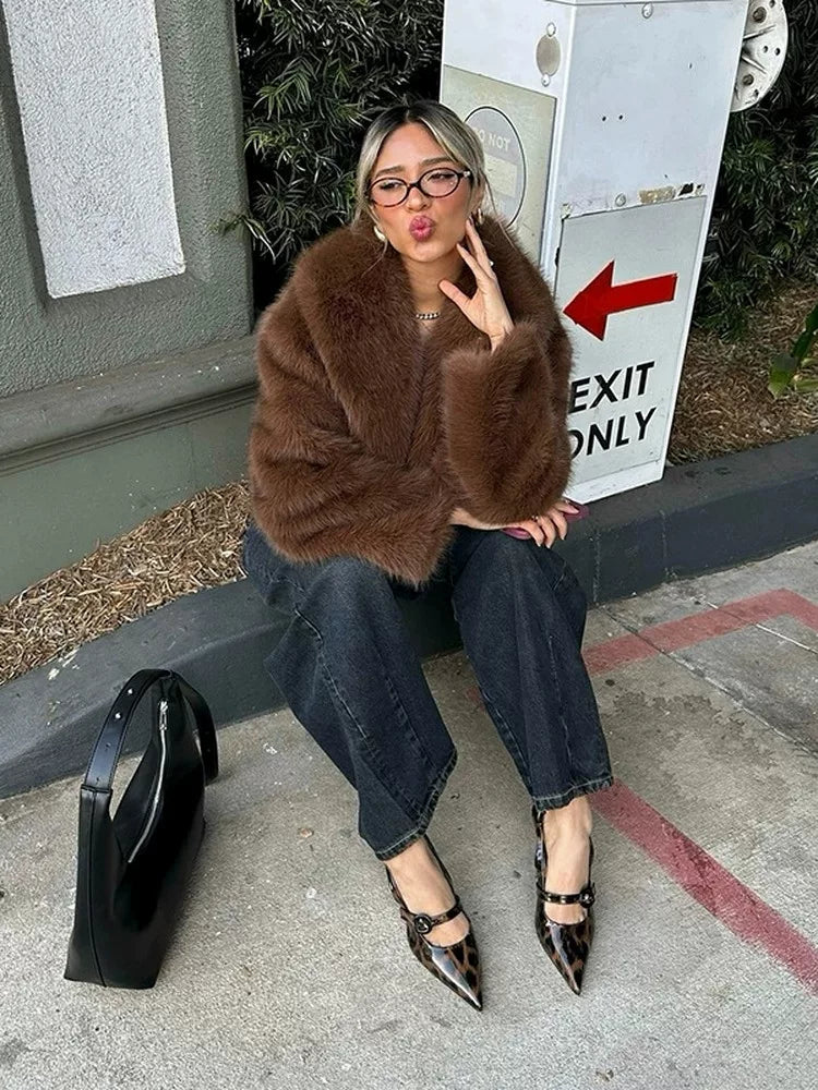 LaPose - Cheryl Cropped Faux Fur Coat