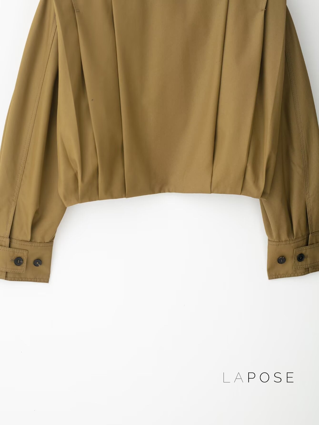 Cierra Pleated Cropped Windbreaker [YUJ22IEB]