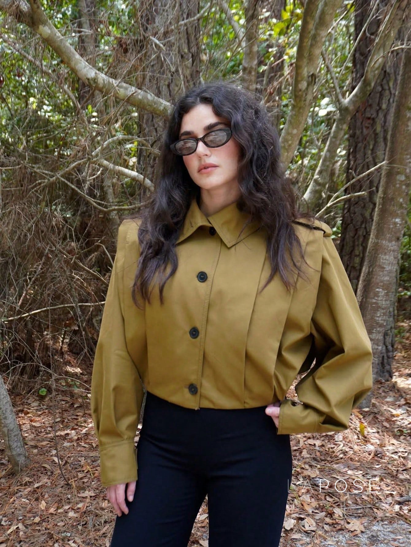 Cierra Pleated Cropped Windbreaker [DZN3S09J]