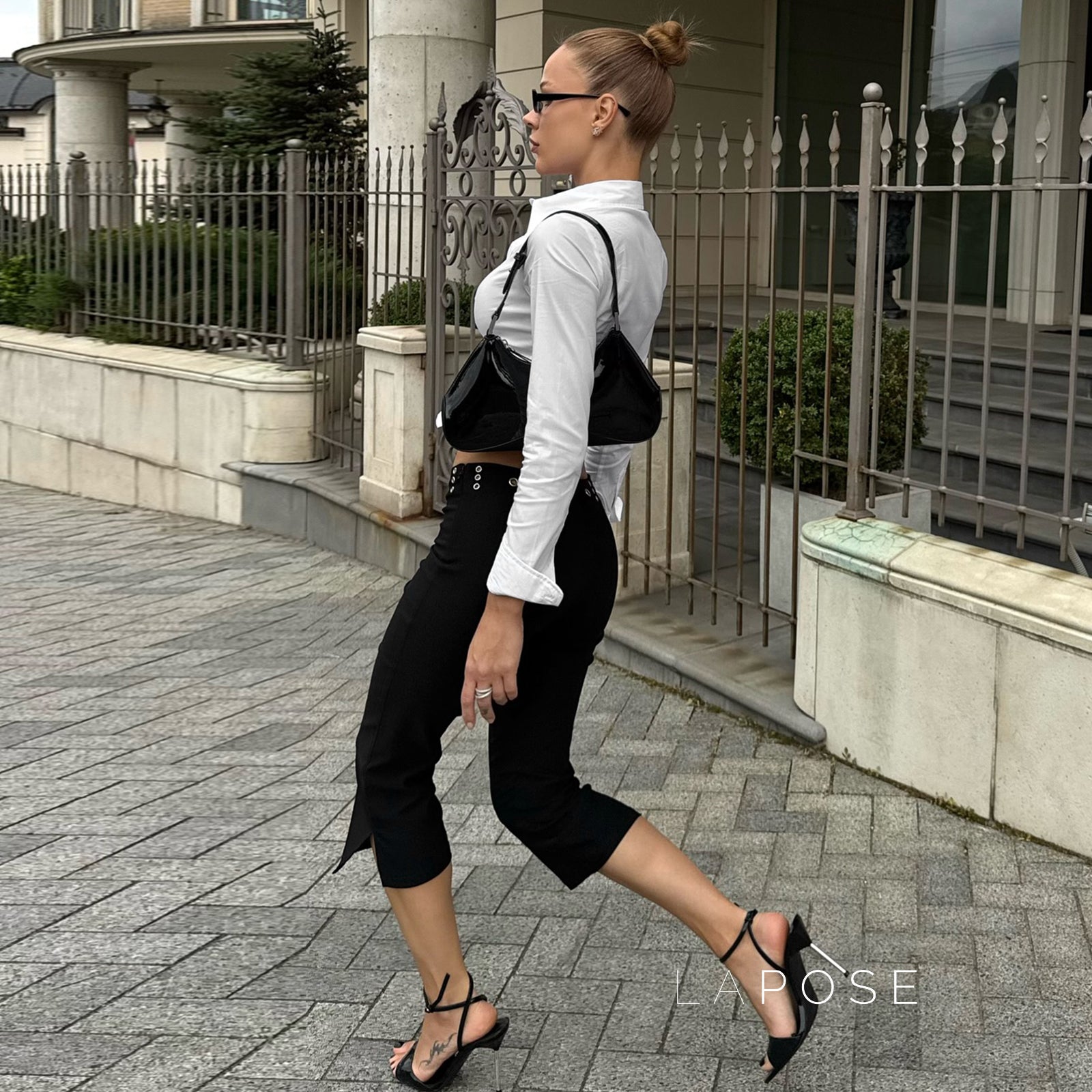 Clarke Tie-Front Crop Top [NDZGLABN]