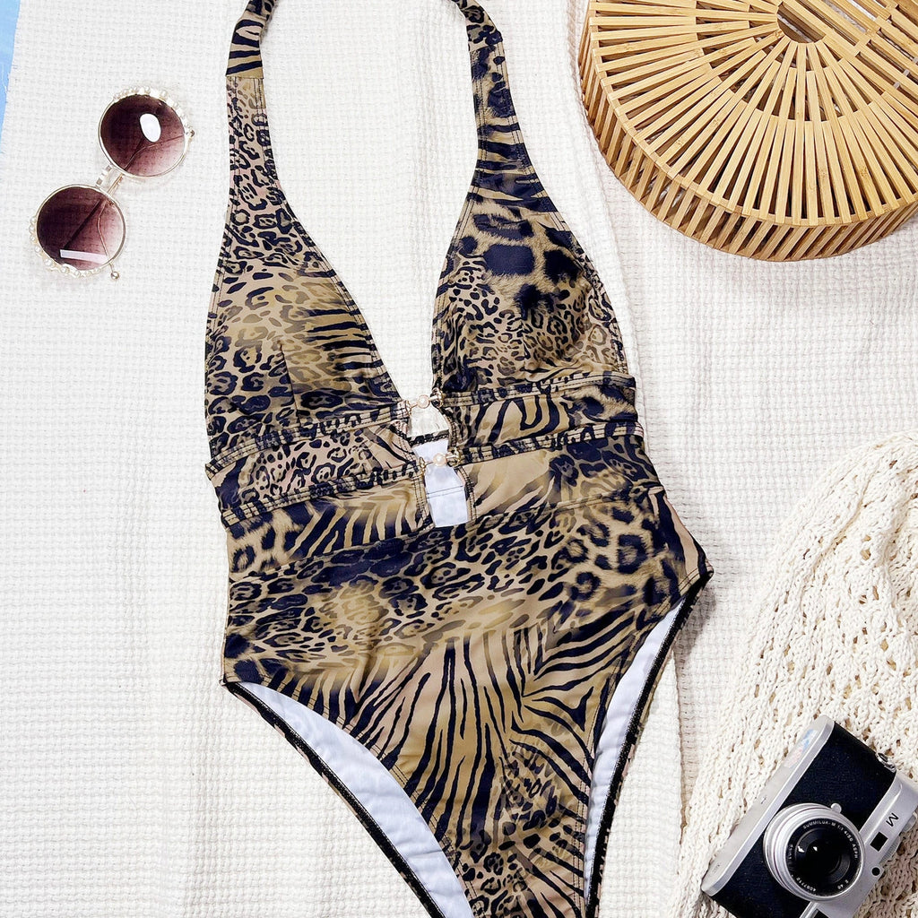 Contrast Cut-Out One-Piece Swimsuit [4VVY8JTF]