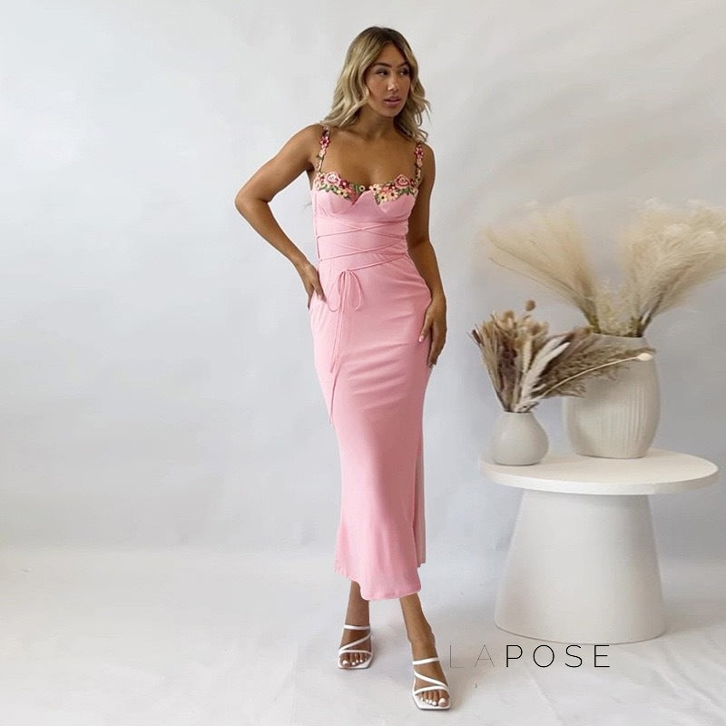Corrine Floral Embroidered Maxi Dress [0P571FD2]