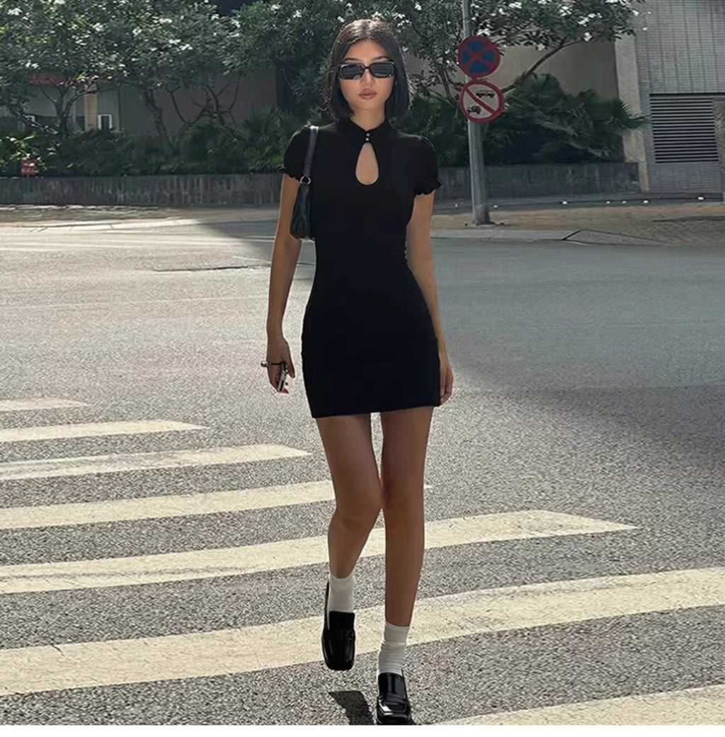 Cut-Out Mandarin Collar Mini Dress [RYJFSYPF]