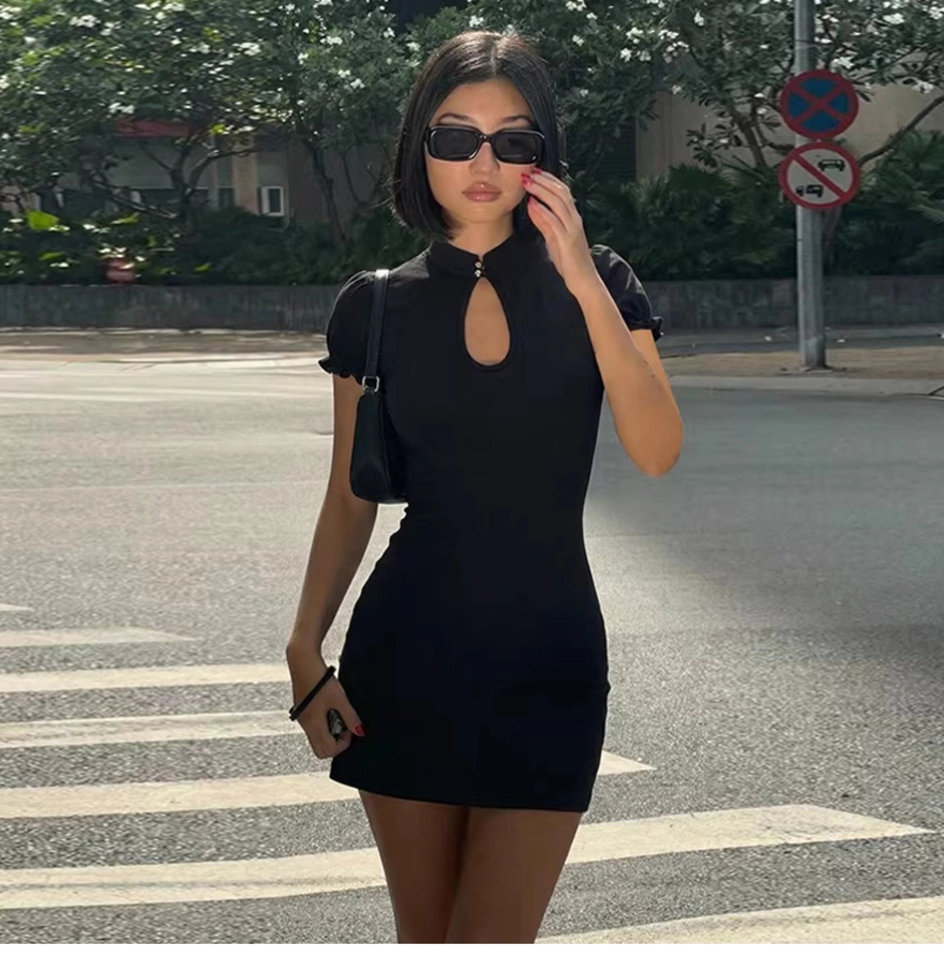 Cut-Out Mandarin Collar Mini Dress [VGY1CEHE]