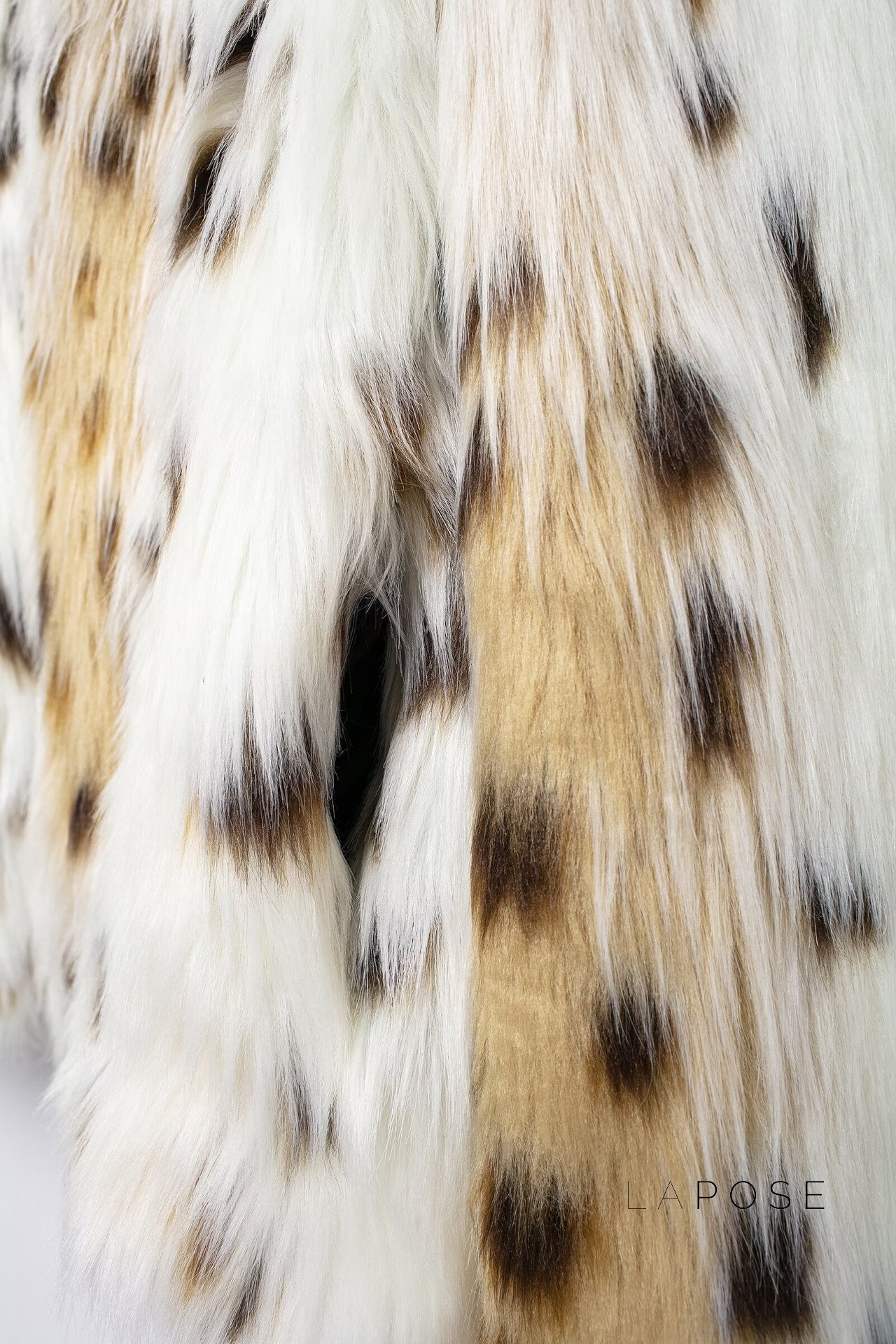 Dania Striped Faux Fur Jacket [VJF25ZML]