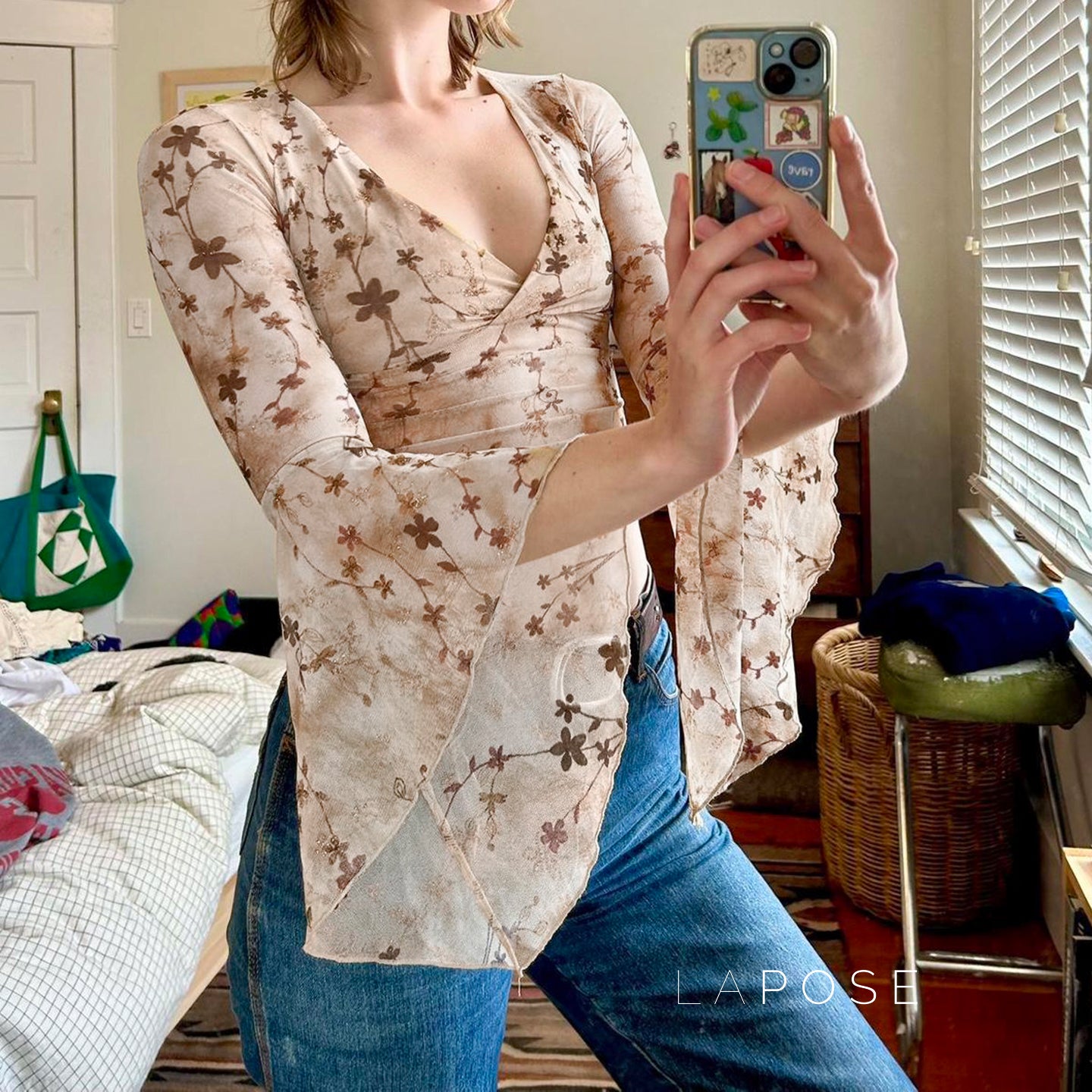 Elaina Printed Bell Sleeve Mesh Top [SU8QE6B5]