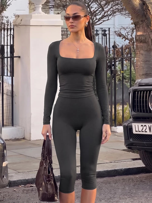 LaPose - Elanie Long Sleeve Capri Set