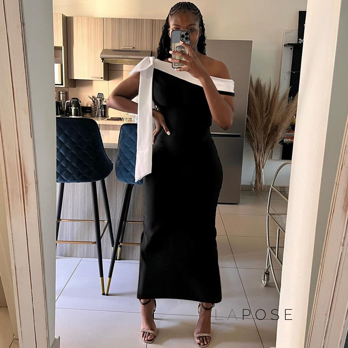 Elyanna Off Shoulder Bow Maxi Dress [3OYU0EMV]