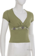 Elyzabeth Floral V-Neck Top [OXC18JRT]