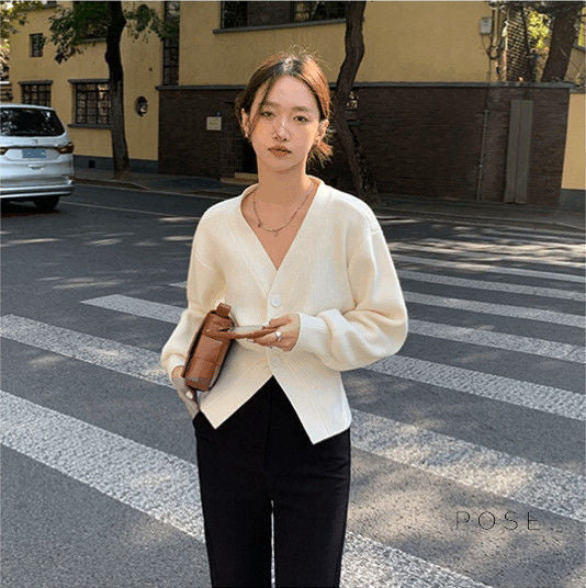 Embry V-Neck Knit Cardigan [MU7SVBFP]