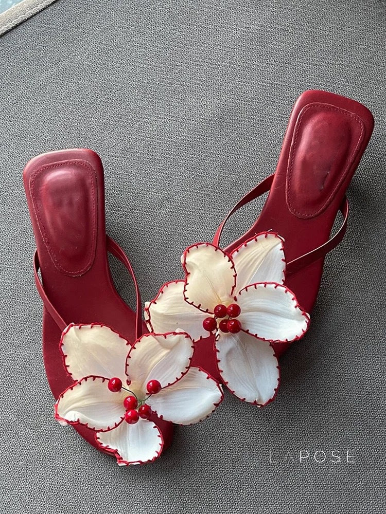 Emori Floral Kitten Heel Sandals [FCHGUELJ]