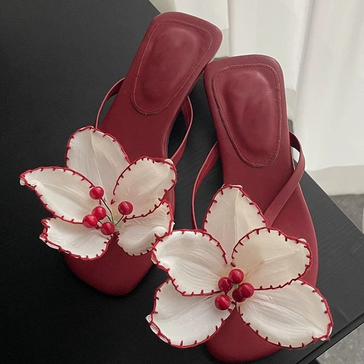 Emori Floral Kitten Heel Sandals [5GNGHLE4]