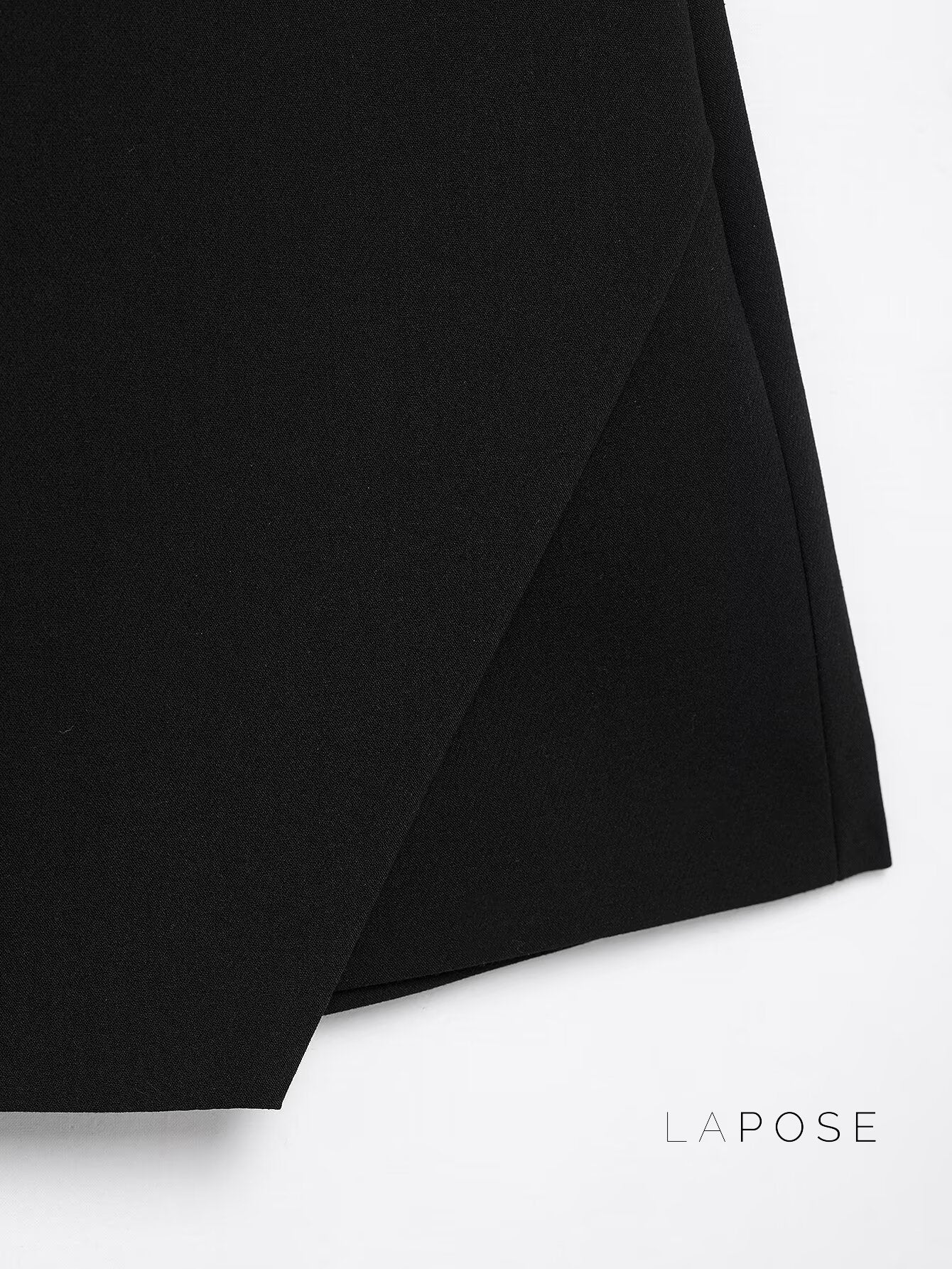 Everest Asymmetric Skort [GY55X6MY]