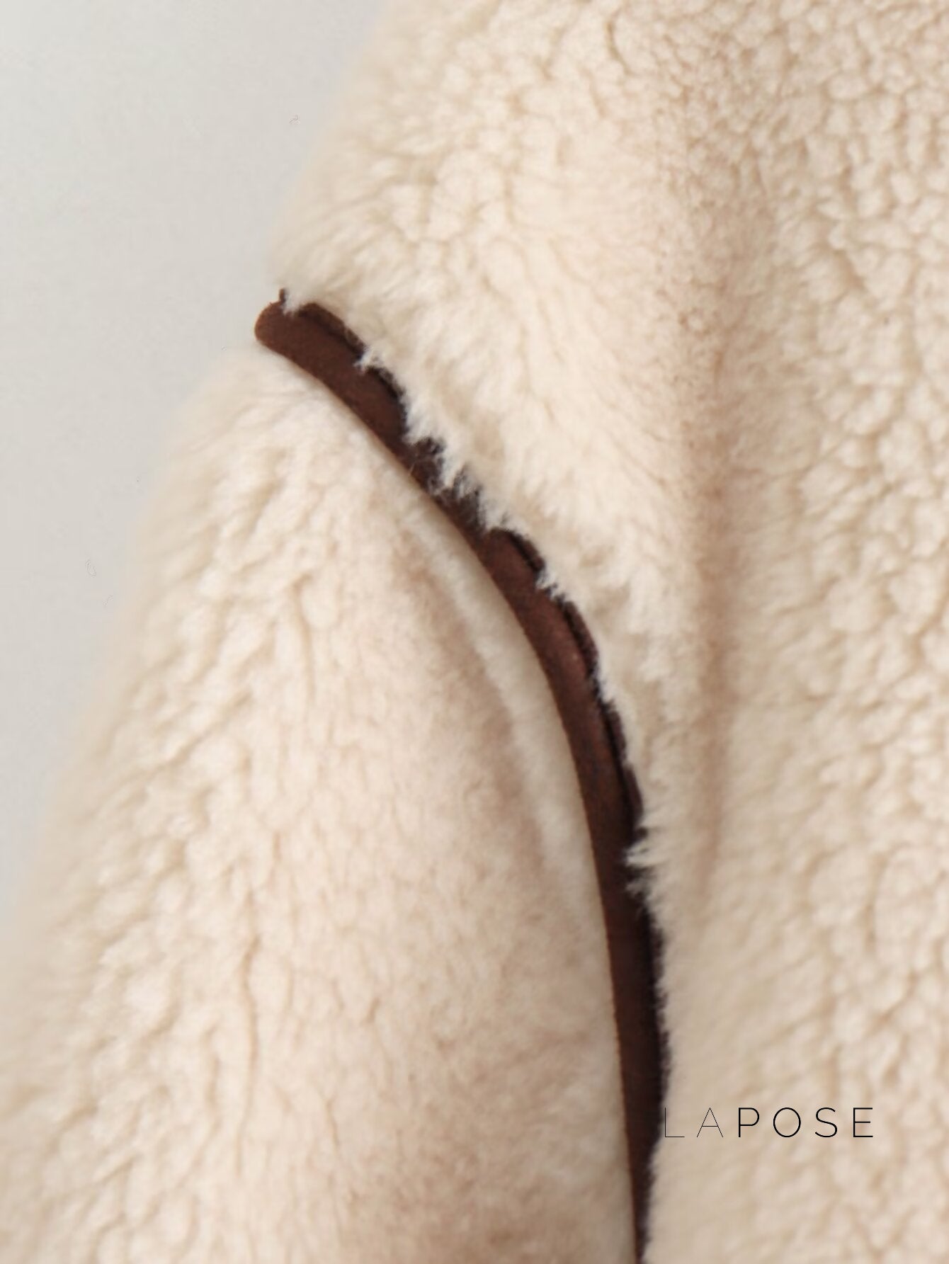 Falyn Cozy Faux Shearling Jacket [HL2XKM9N]