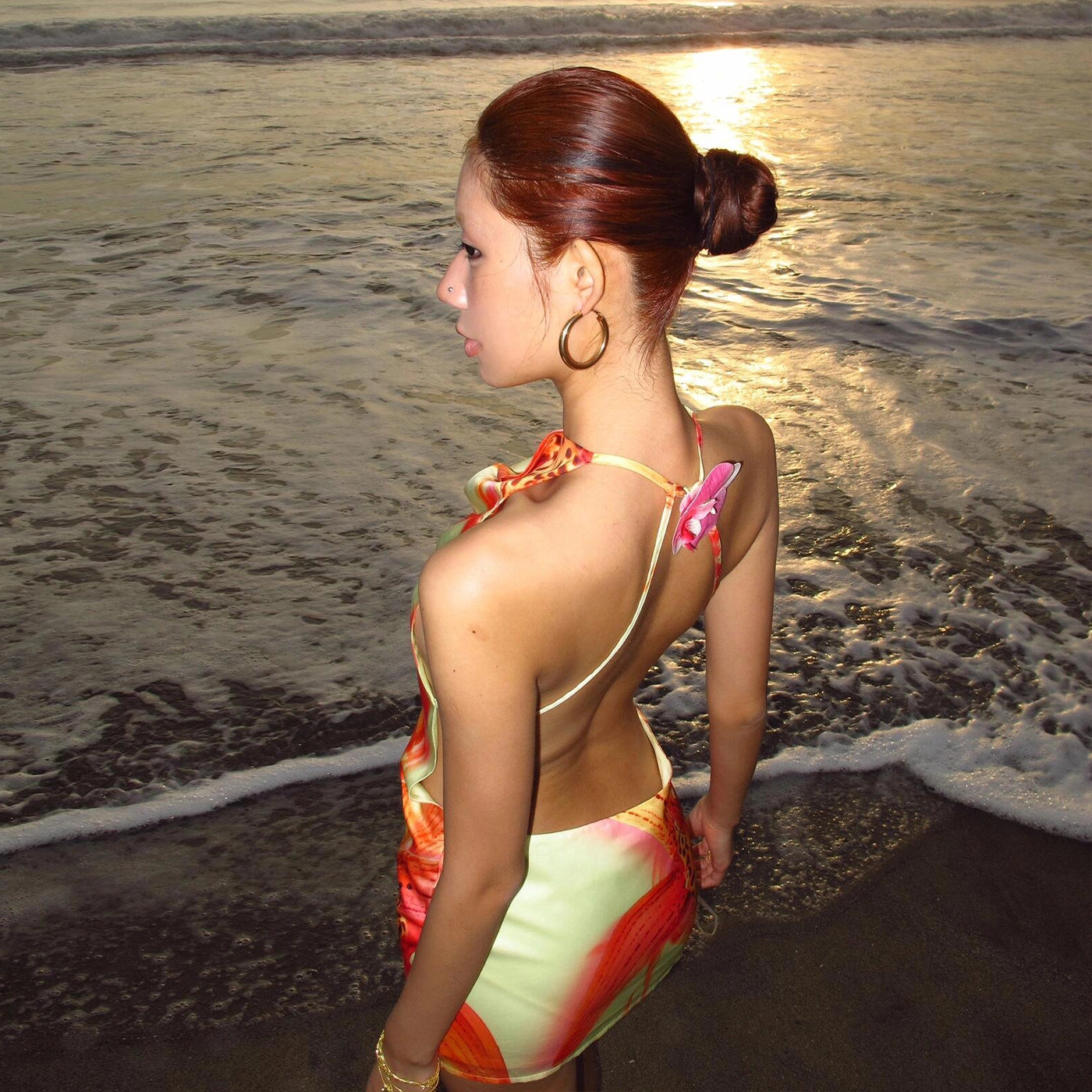 Floral Gradient Halter Mini Dress [UFV7CCR2]