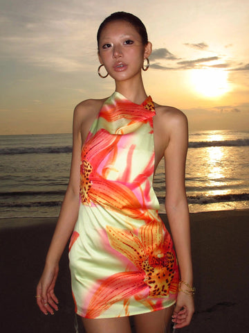 Floral Gradient Halter Mini Dress [QCMLR5PS]