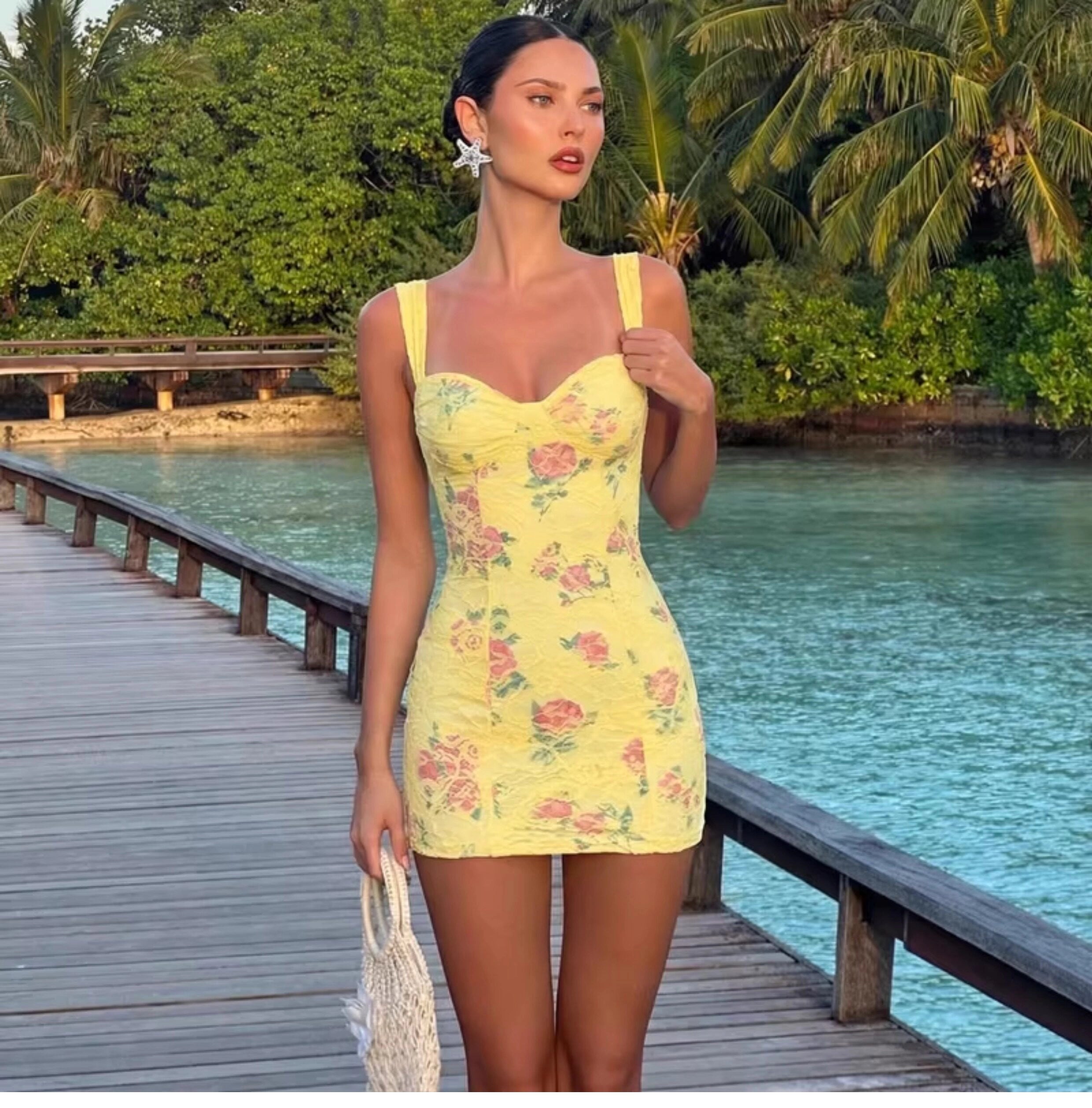 Floral Lace Spliced Mini Dress [3FSGR3I8]