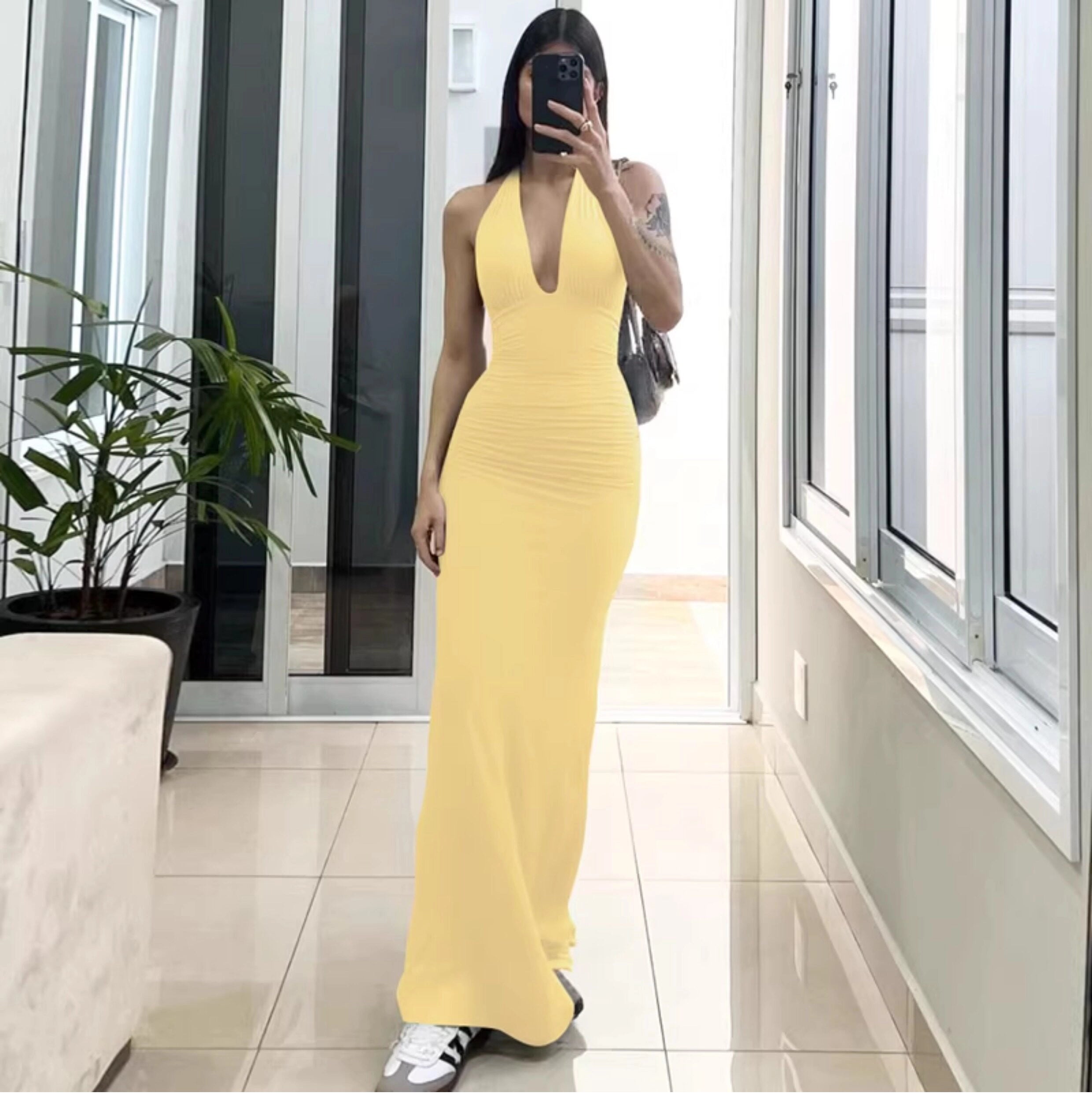 Halter Neck Pleated Maxi Dress [QCLAN3EU]