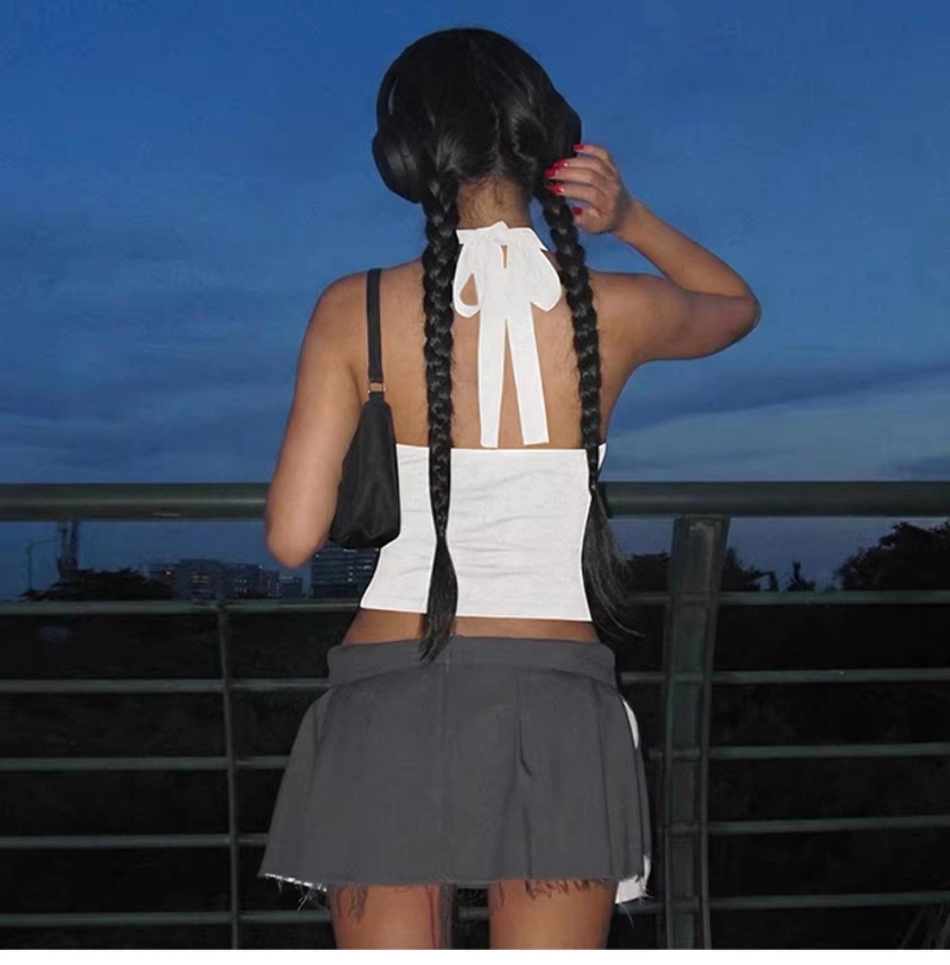 Halter Tie-Up Backless Tank Top [DT9POQRQ]