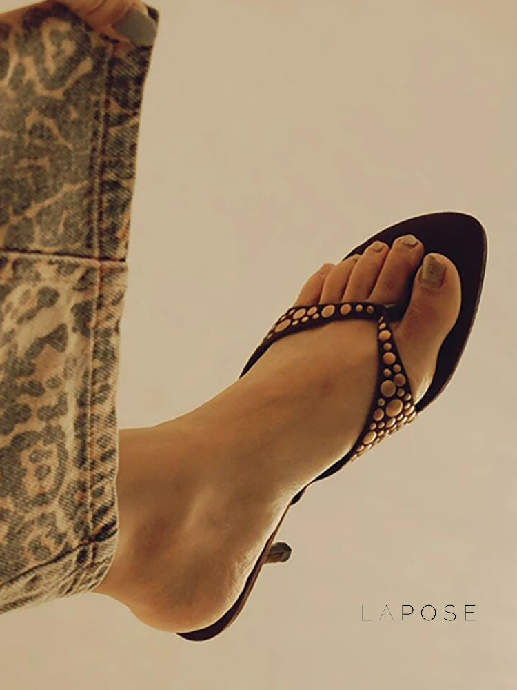 Hayven Retro Rivet Stiletto Sandals [9KNVY57T]