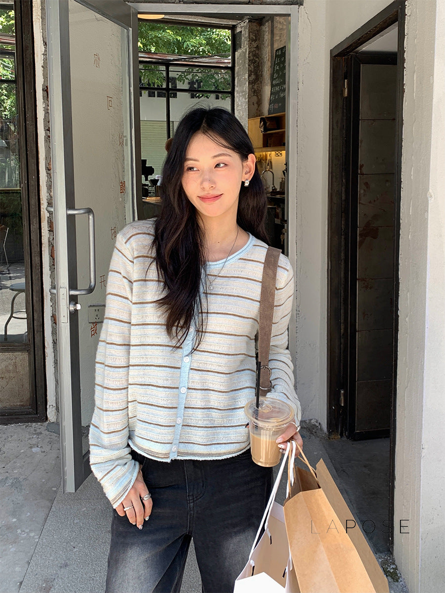 Honey Short Striped Knit Cardigan [WF3NM94A]