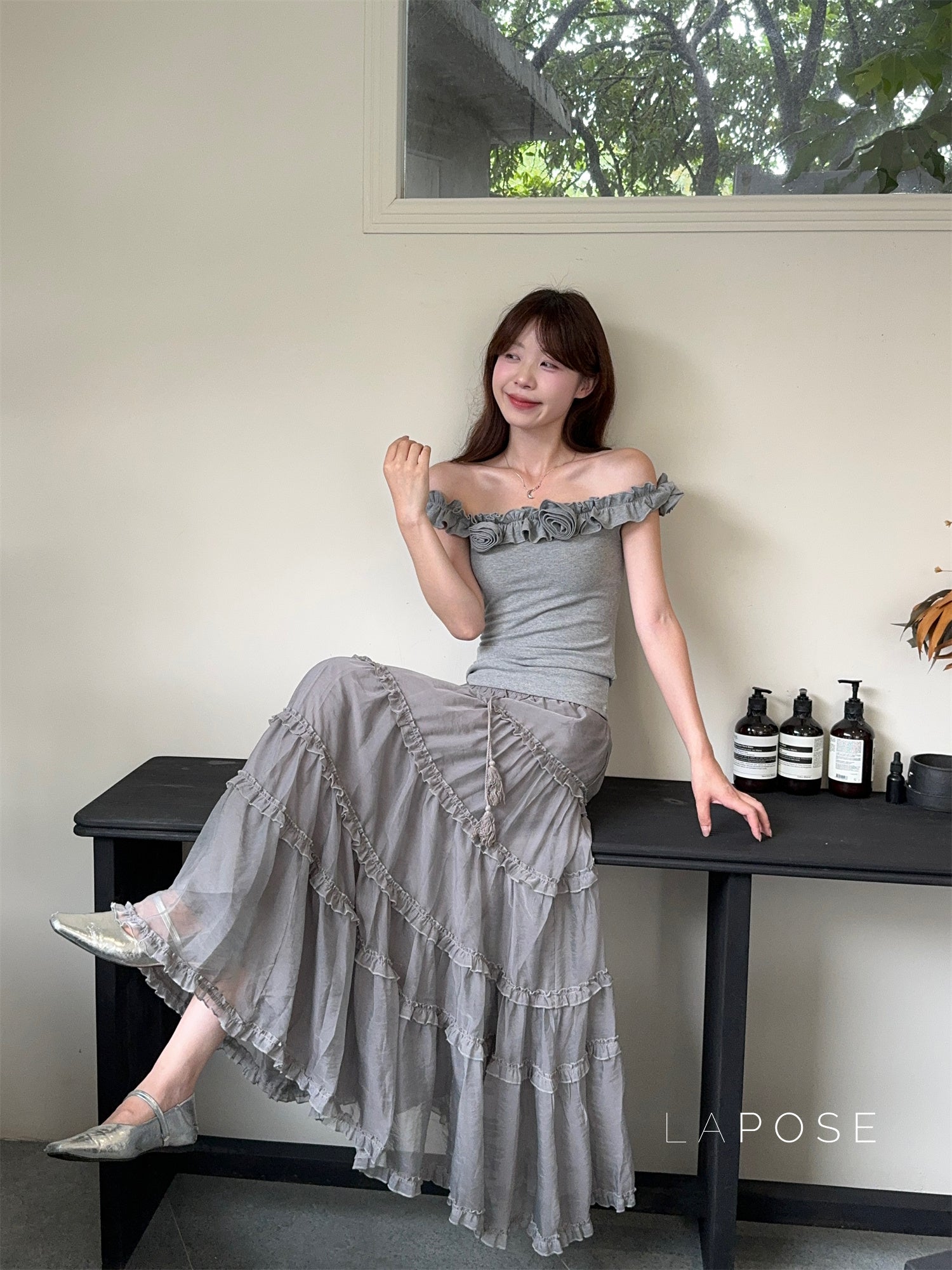 Inaaya Floral Off-Shoulder Skirt Set [IUDDW08K]