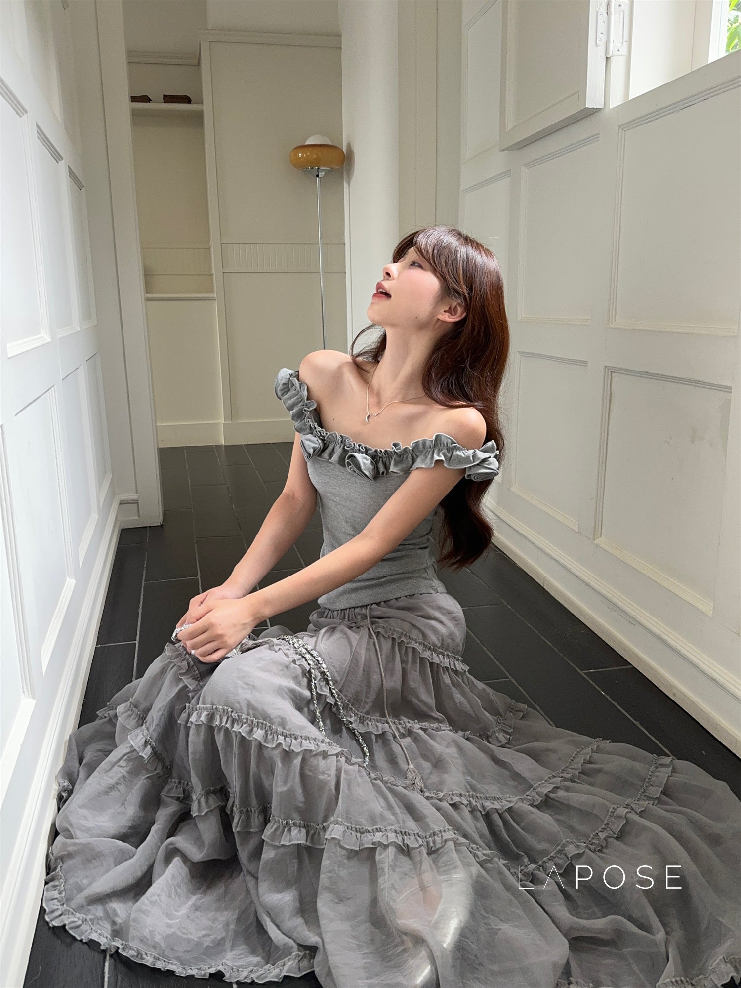 Inaaya Floral Off-Shoulder Skirt Set [JDEOTOQW]