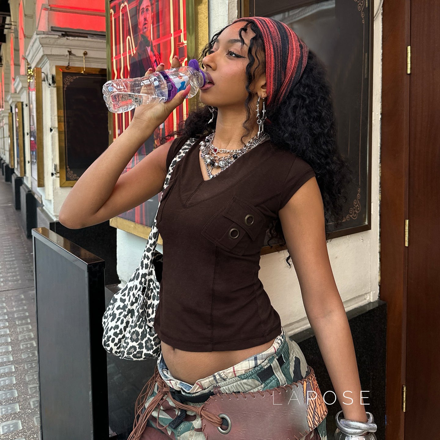 Ishika Fitted V-Neck Crop Top