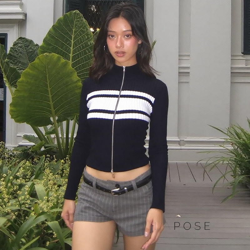 Kacy Contrast Zipper Knit Top [HRGO6O5O]