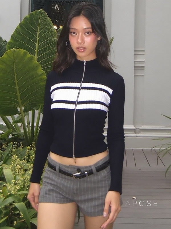 Kacy Contrast Zipper Knit Top [686AD6JI]