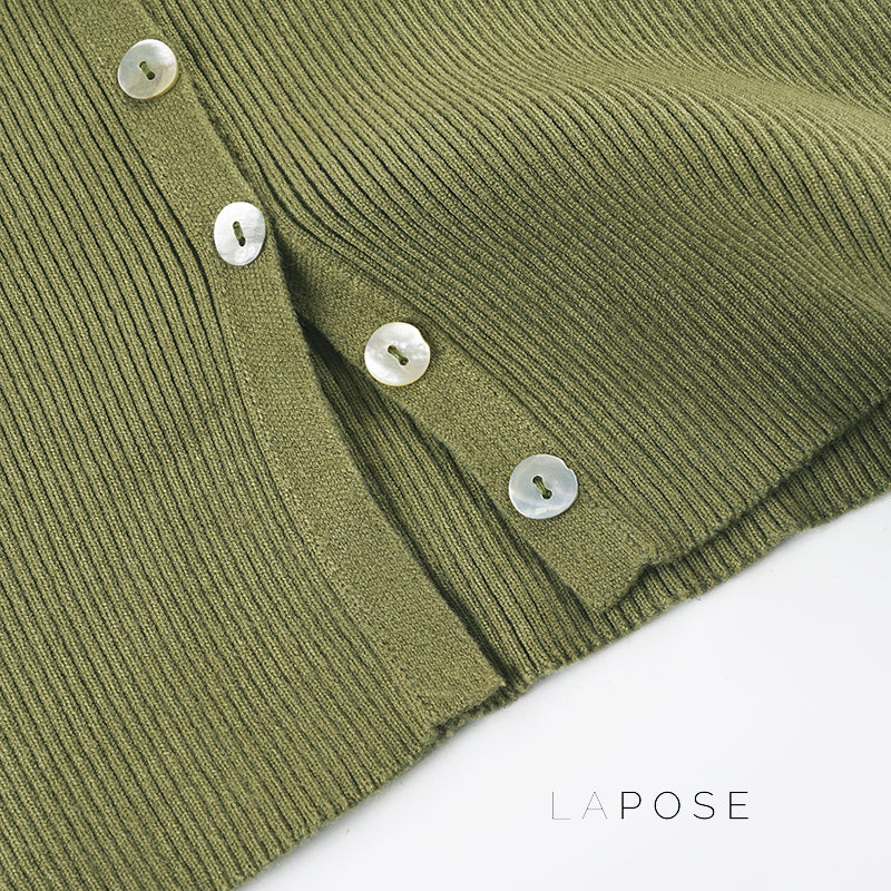 Karaline Ribbed Knit V-Neck Top [FPT5EKQB]