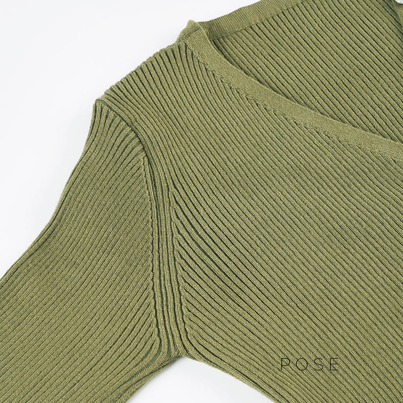 Karaline Ribbed Knit V-Neck Top [KNGAWUS9]