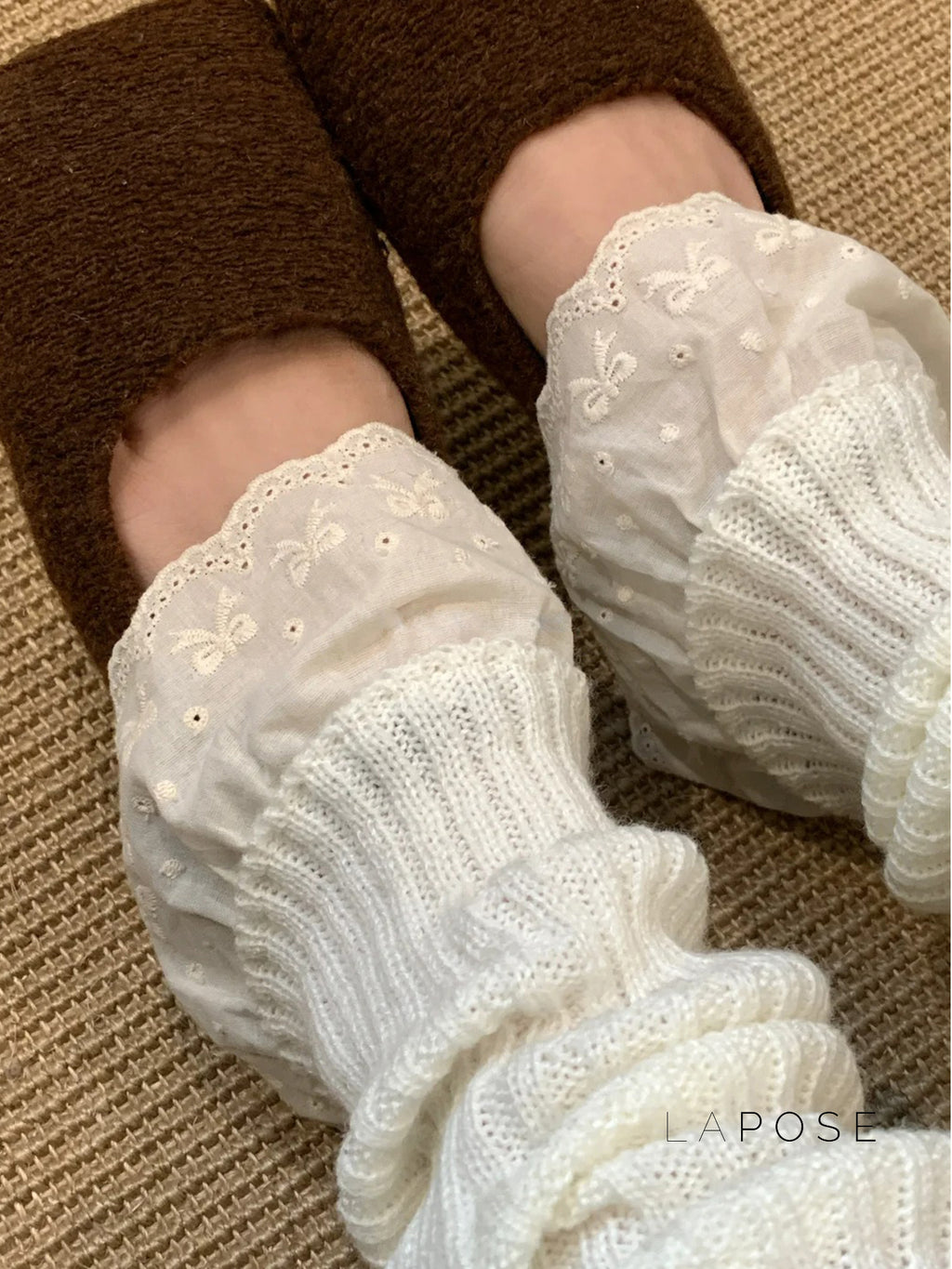 Kathleen Lace Knit Socks [XKCN68MU]