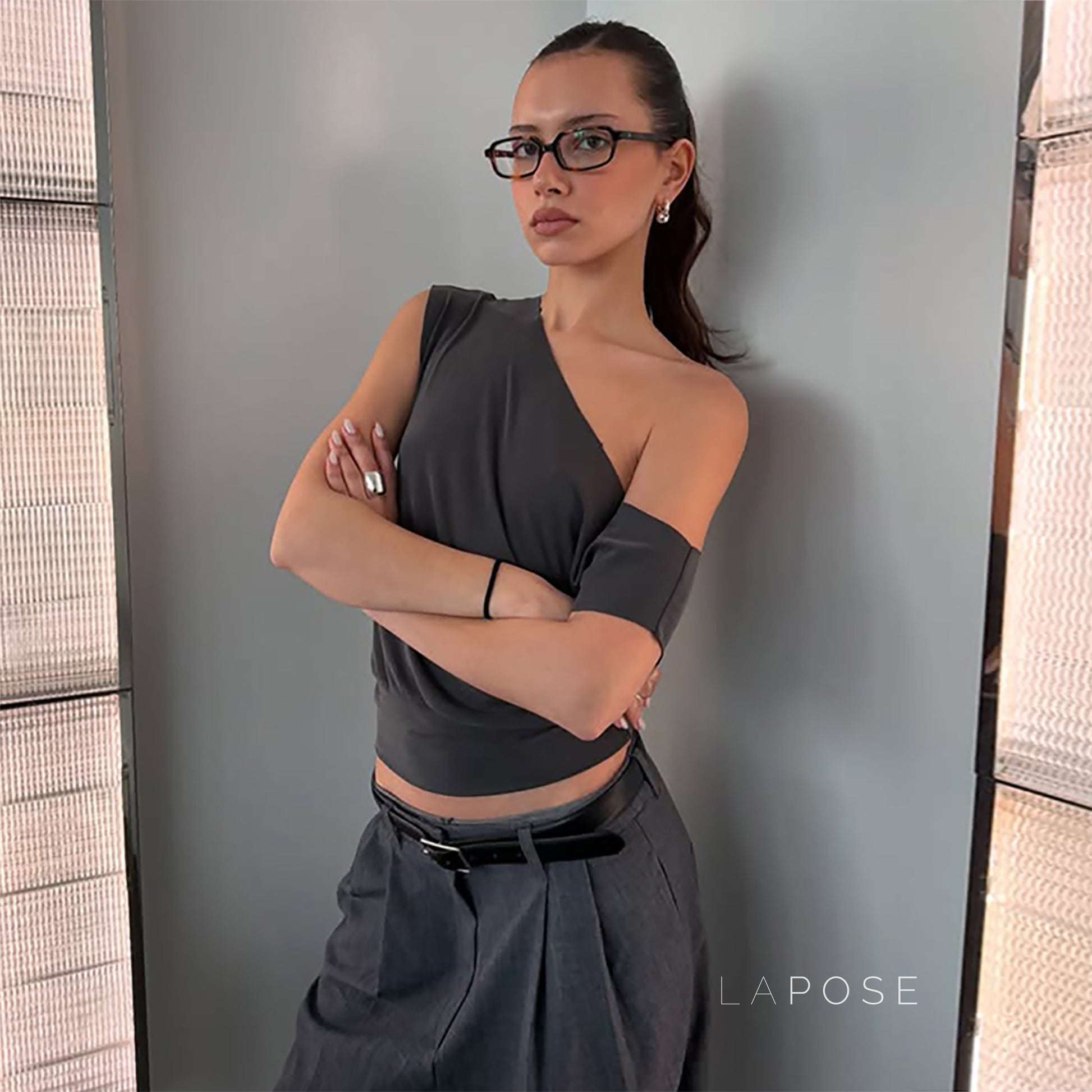 Kathryn One-Shoulder Tee