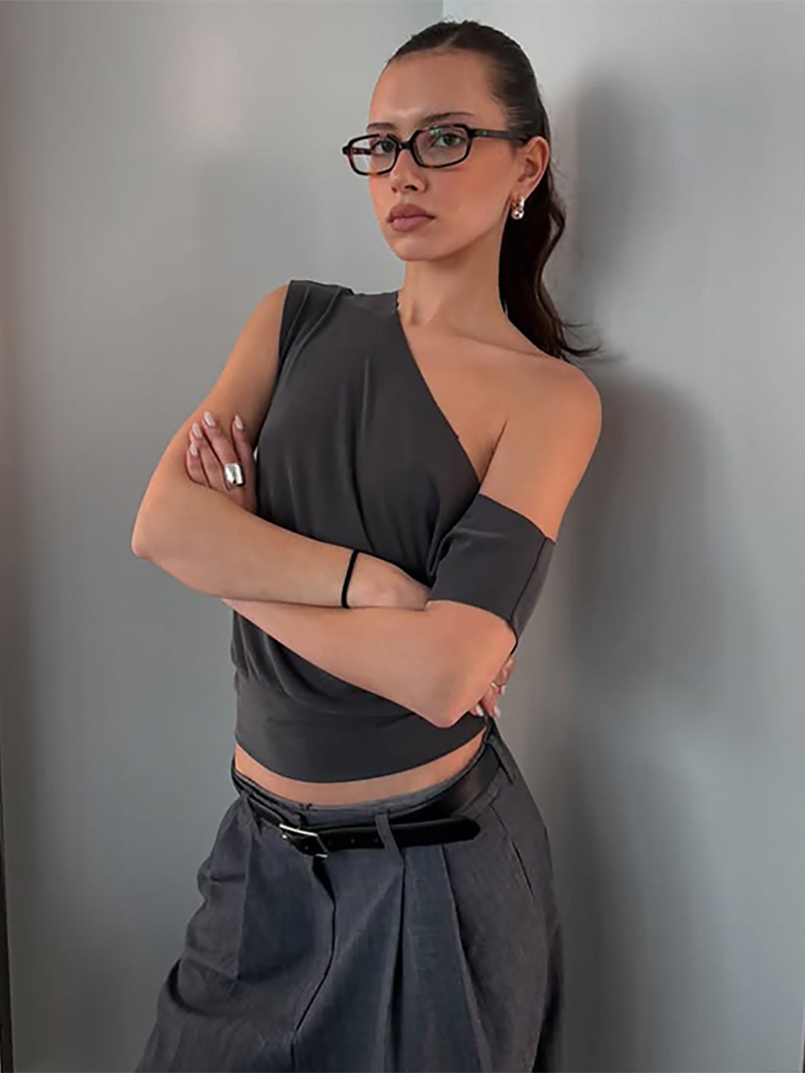 Kathryn One-Shoulder Tee