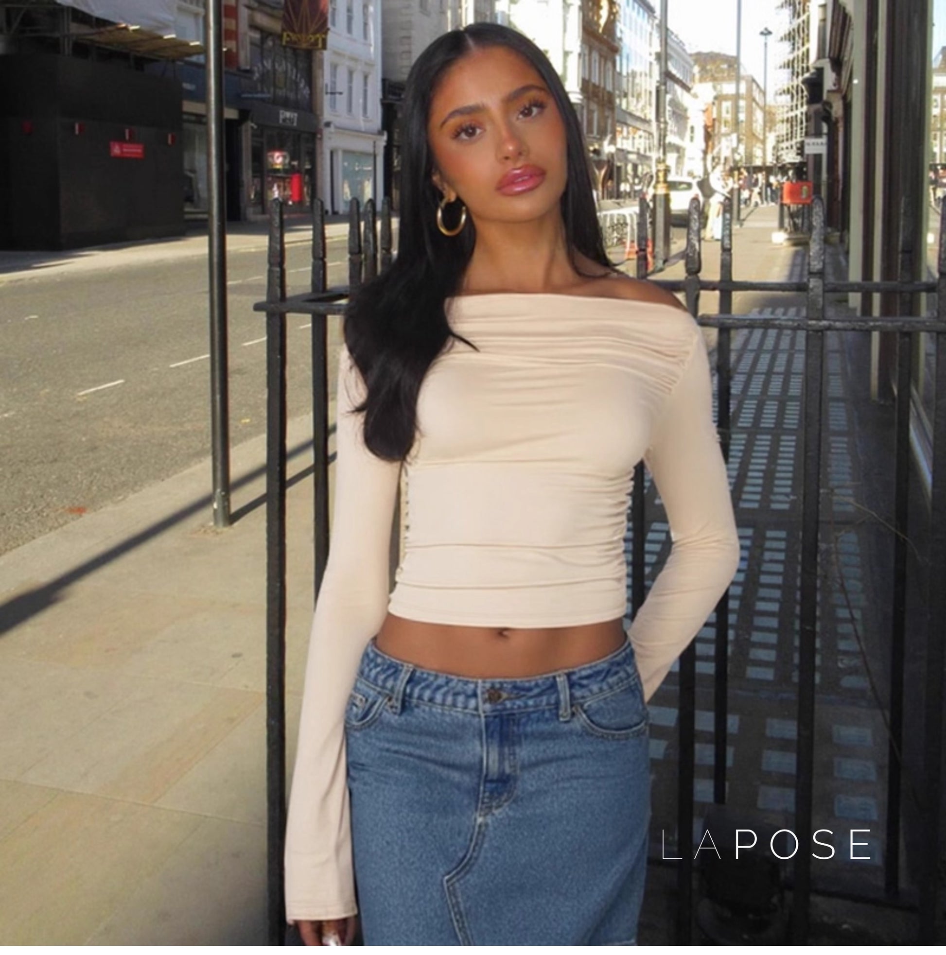 Kenadie Off Shoulder Ruched Top [ZYFJ43IT]