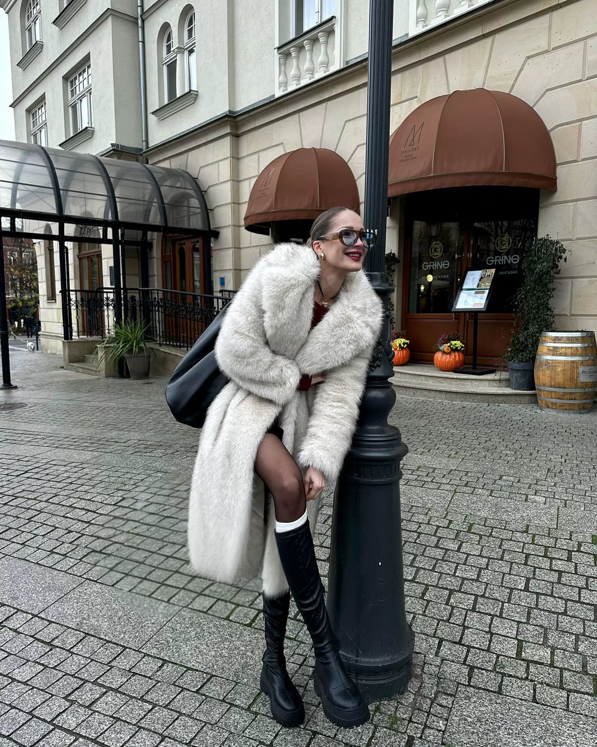 LaPose - Kenslee Luxe Long Faux Fur Coat