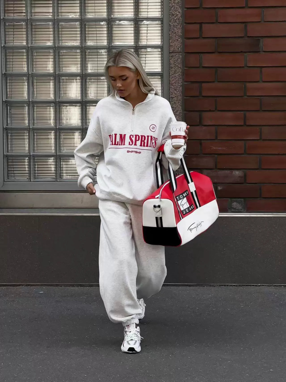 LaPose - Krislynn Half-Zip Sweatshirt Jogger Set