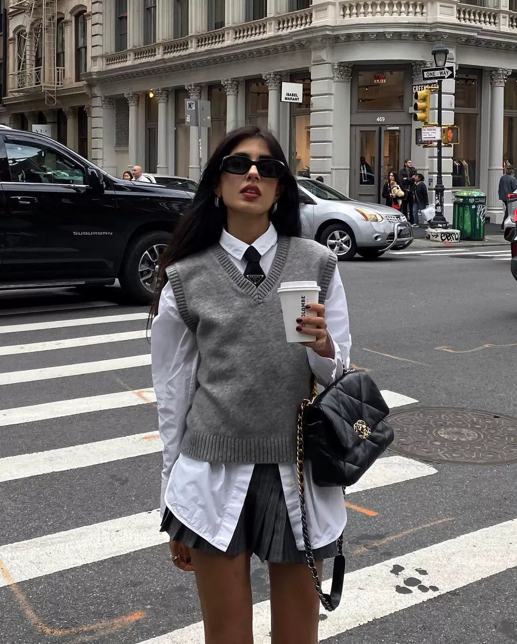 LaPose - Kyleah V-Neck Knit Sweater Vest