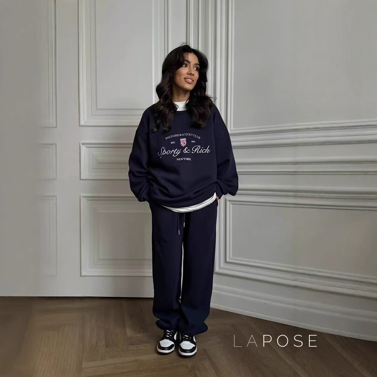 Kylynn Oversized Graphic Sweatshirt [7WEDIOMO]