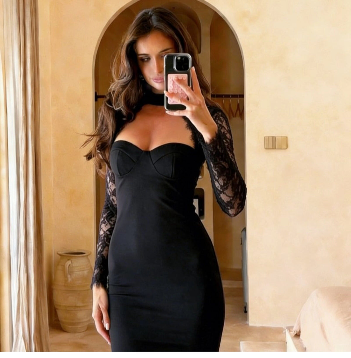 Lace Slit Maxi Dress [PYE8T1Q8]