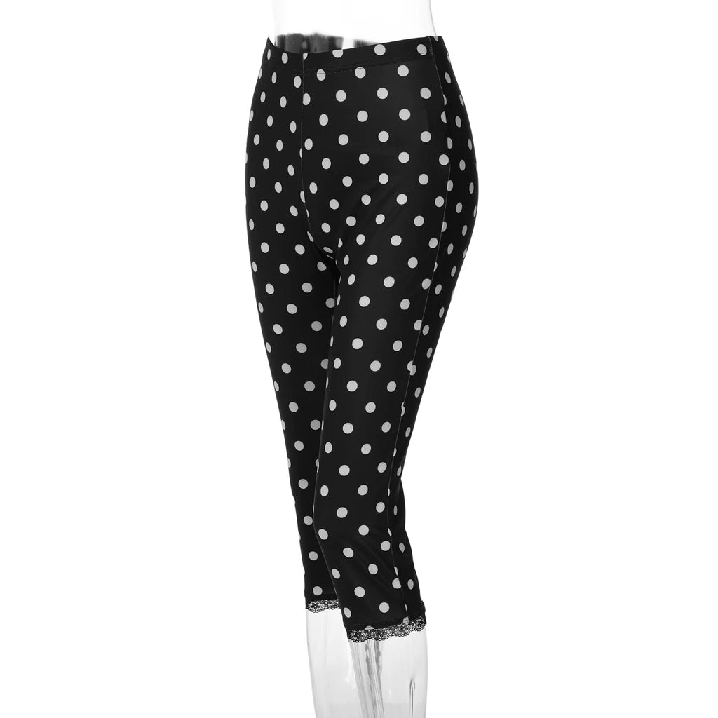 LaPose - Leilany Lace Trim Capri Leggings