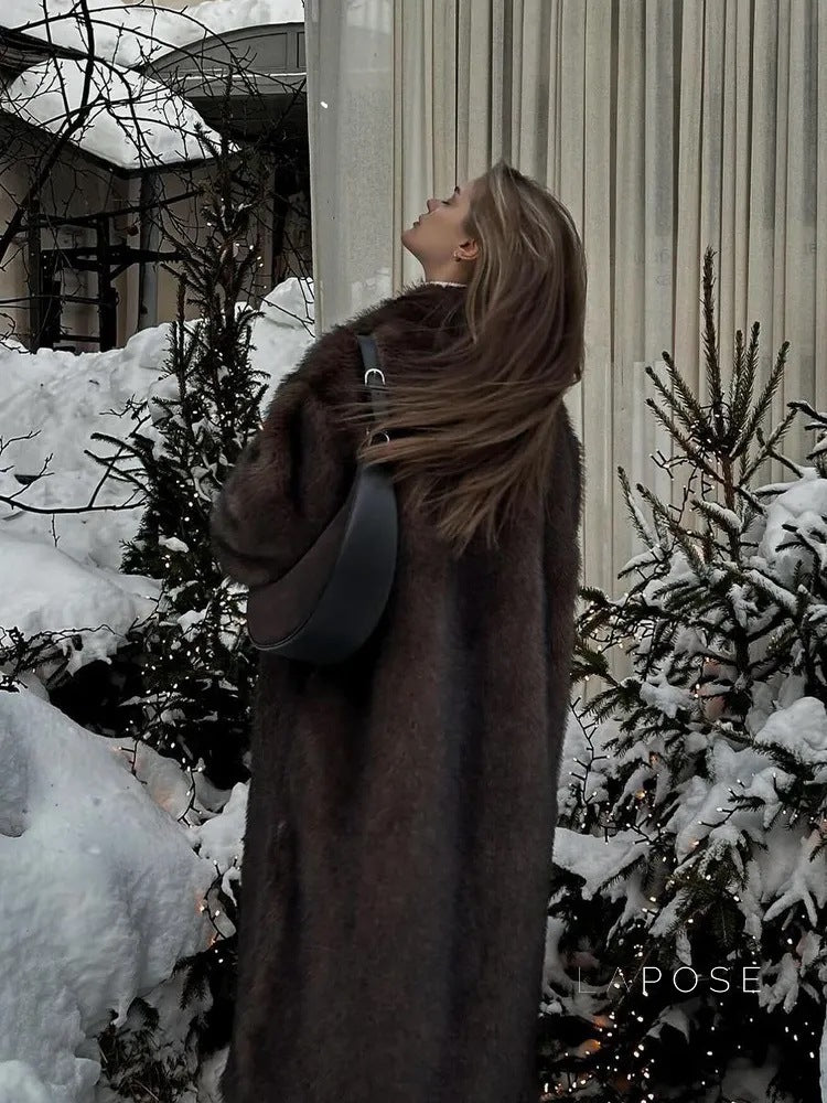 Lilly Fluffy Faux Fur Coat [LCOWQVDJ]