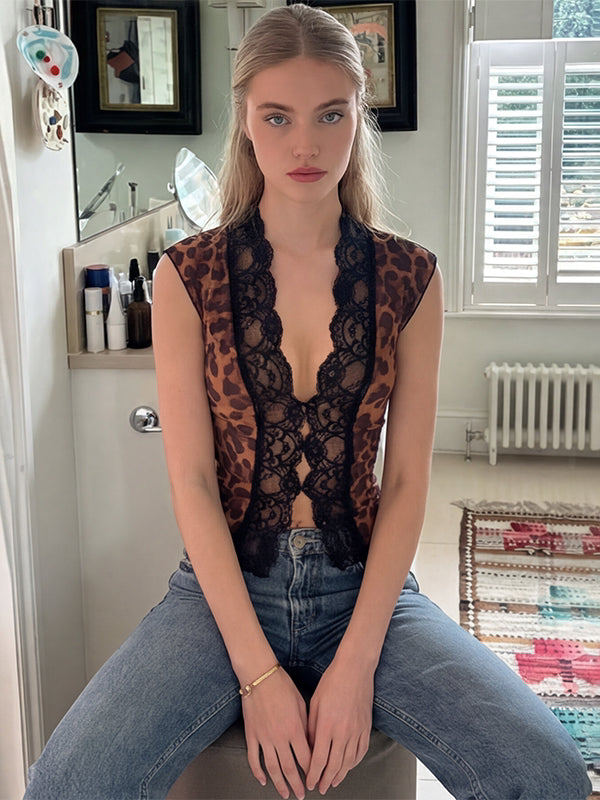 LaPose - Lilyanna Leopard Lace Mesh Top