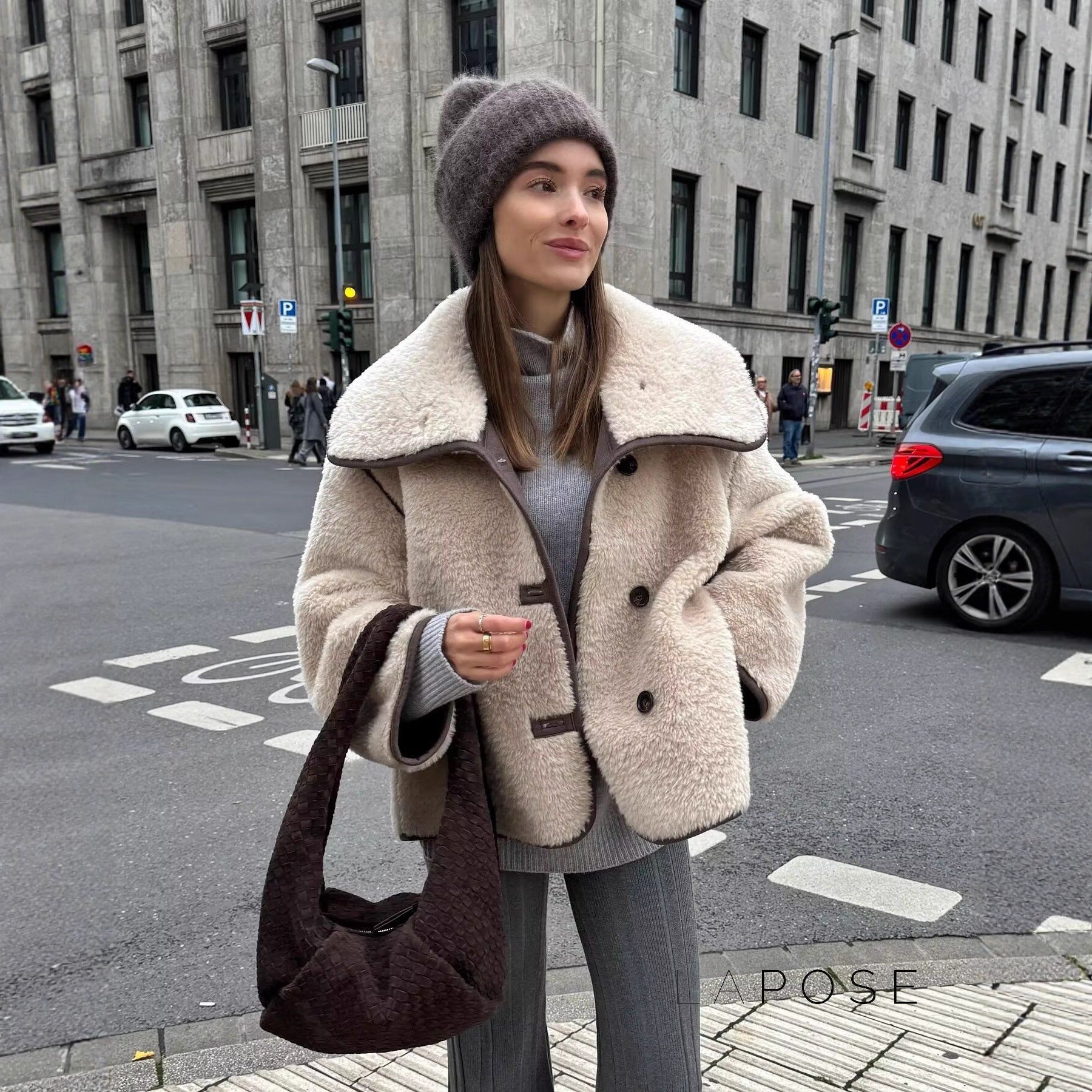 Loghan Faux Fur Coat [1S4A9ROH]